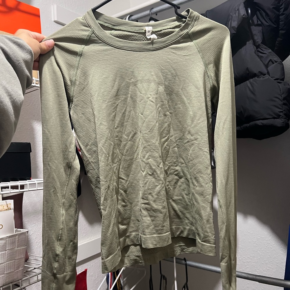 LULULEMON swiftly long sleeve cropped